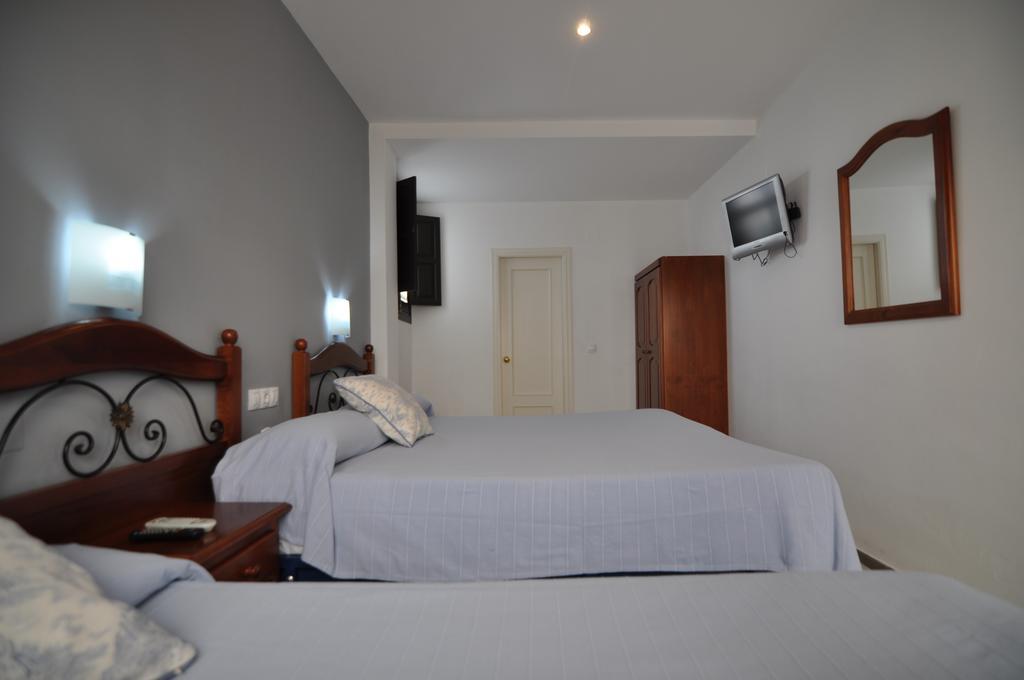 Hostal Azahar Кордова Экстерьер фото