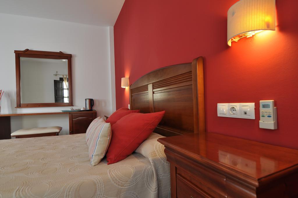 Hostal Azahar Кордова Экстерьер фото