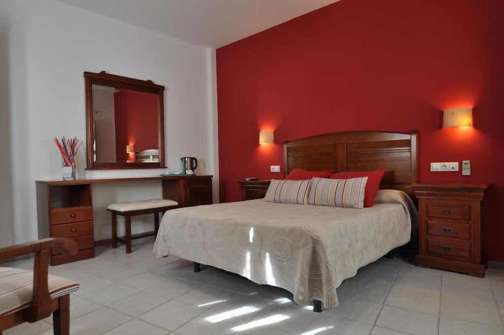 Hostal Azahar Кордова Экстерьер фото