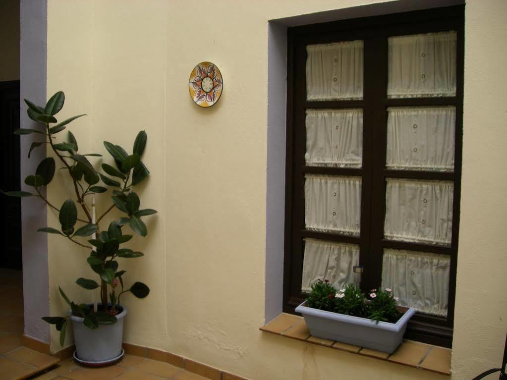 Hostal Azahar Кордова Экстерьер фото